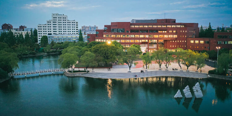 How to Apply Shanghai Jiao Tong University for New Admission and Scholarships