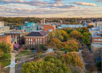 Case Western Reserve University: Admission Procedure and Available Courses with Contact Information